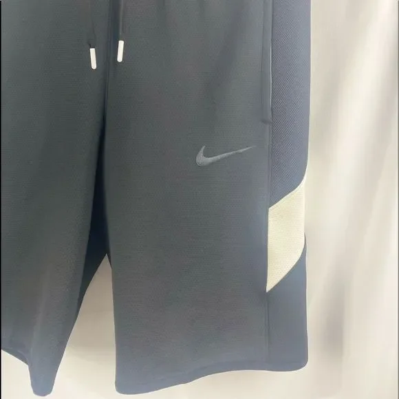 Nike Therma Flex Showtime Basketball Shorts  // AJ6320-010 // Small // NEW - Picture 8 of 16